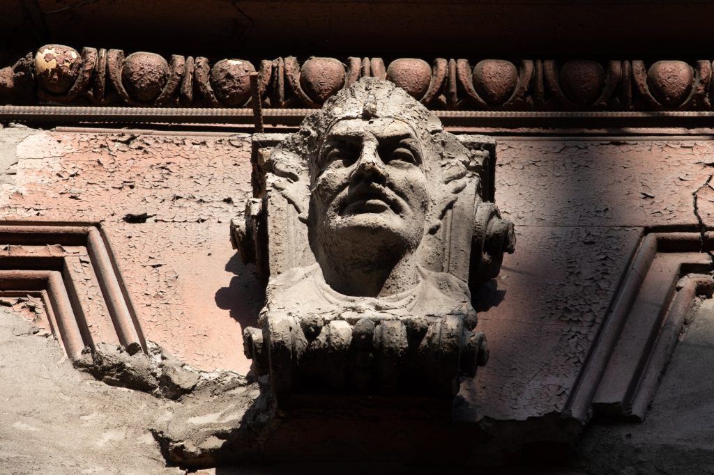 Evelina Ter-Akopova’s bas-relief portrait above one of the entrances to her house.